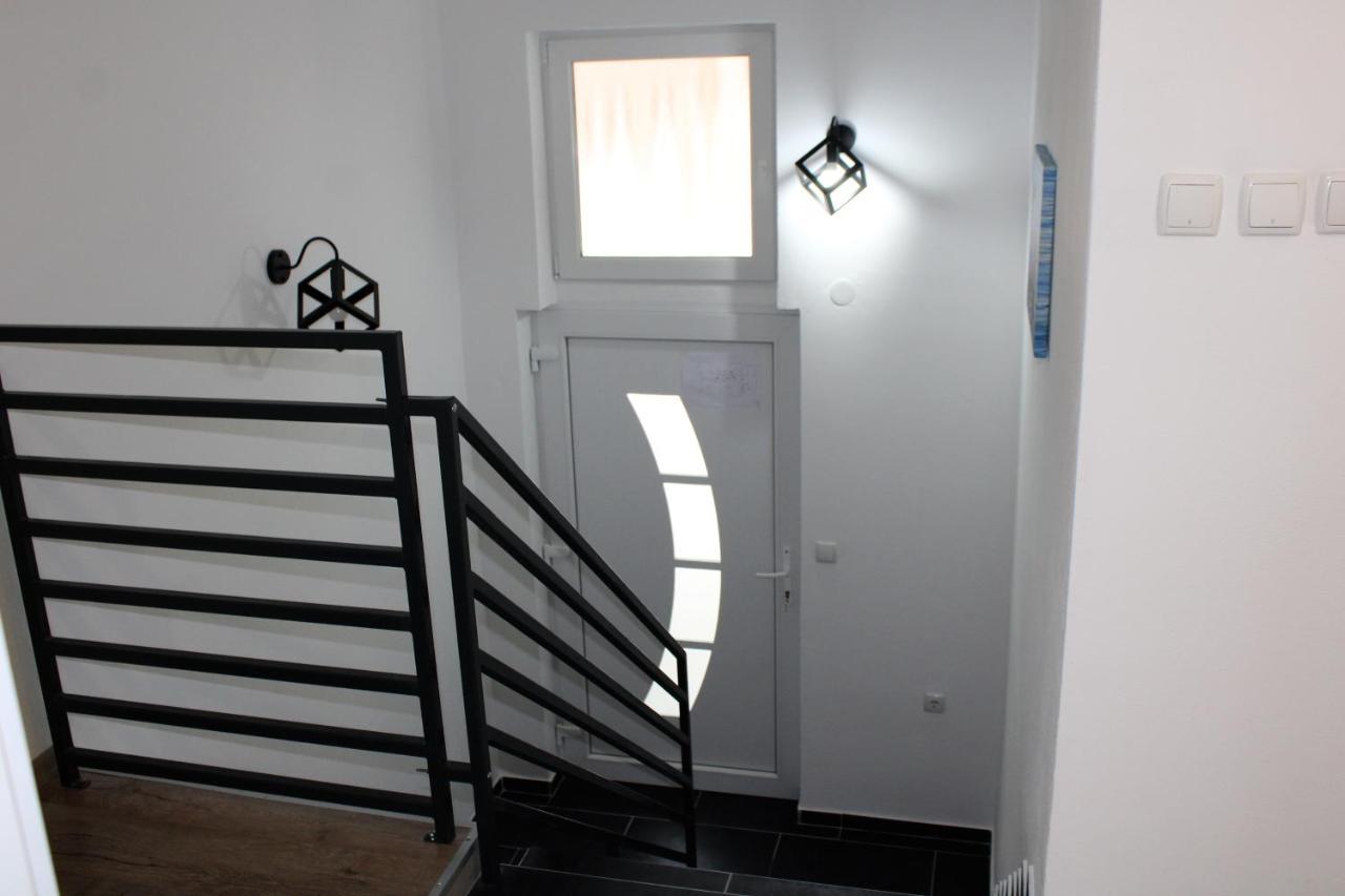Apartman Swans Otocac Exterior photo